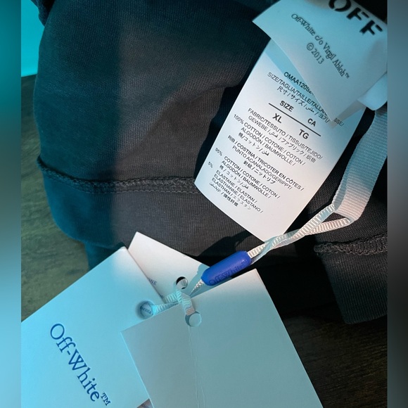 OFF-WHITE - Picture 4 of 5